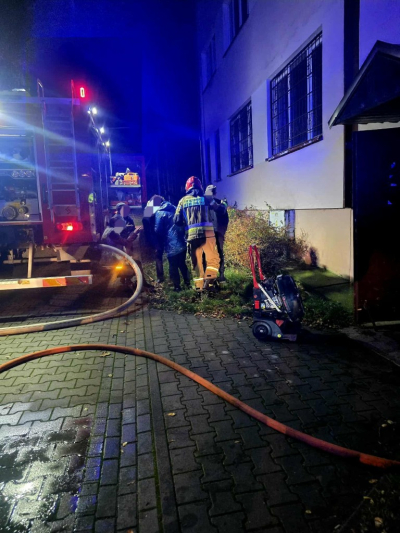 Pożar wersalki w budynku przy ul. Legnickiej 7