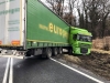 OSP Radwanice: Ciężarówka wypadła z drogi